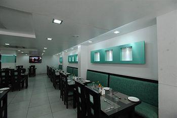 Hotel Jal Sagar à Vadodara Extérieur photo